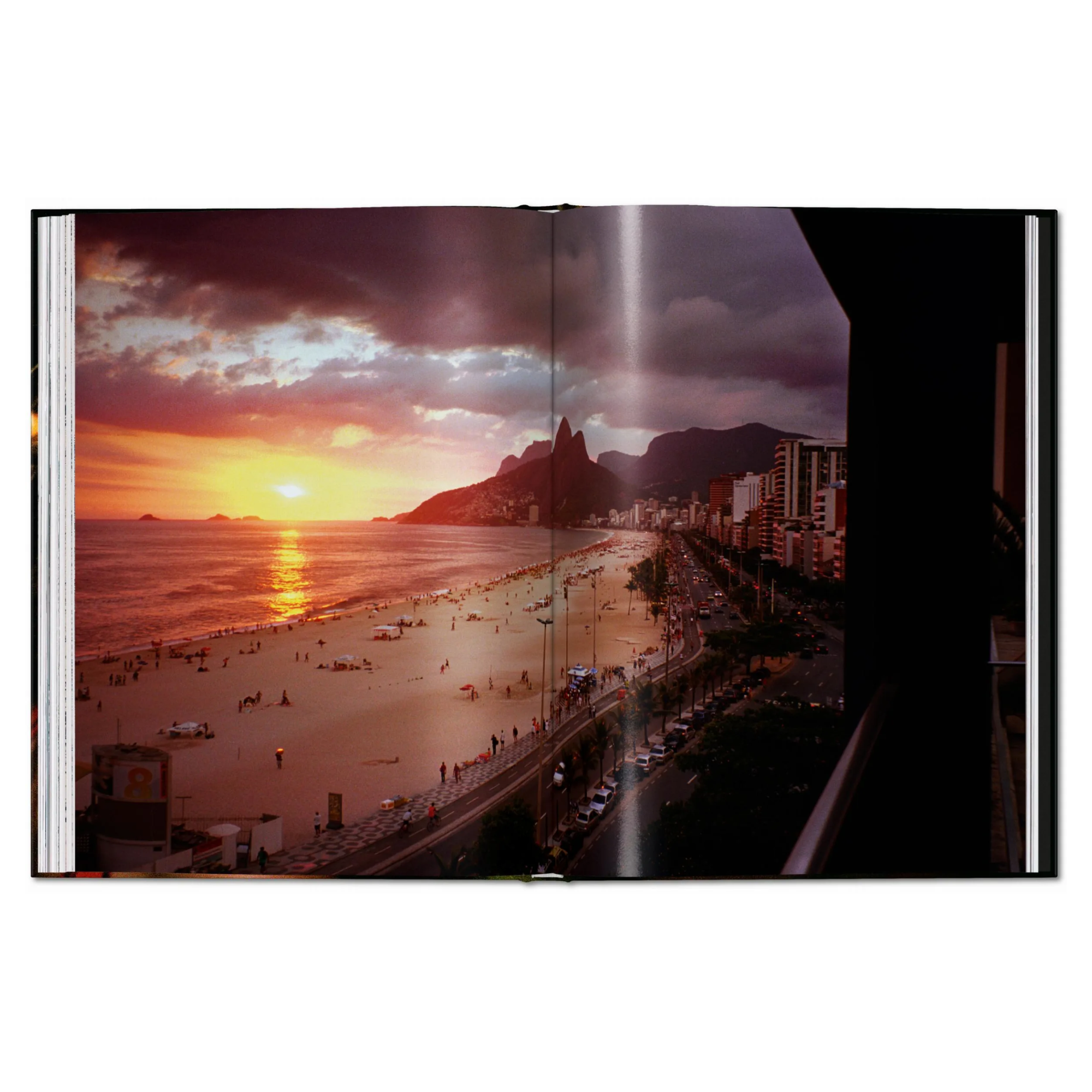 MaRIO DE JANEIRO Testino | Unique Coffee Table Book – Scout